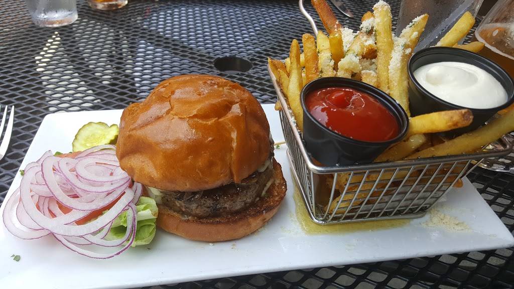 23rd & Main Taproom & Kitchen | restaurant | 2302 E Main St, Richmond, VA 23223, USA | 8047887077 OR +1 804-788-7077