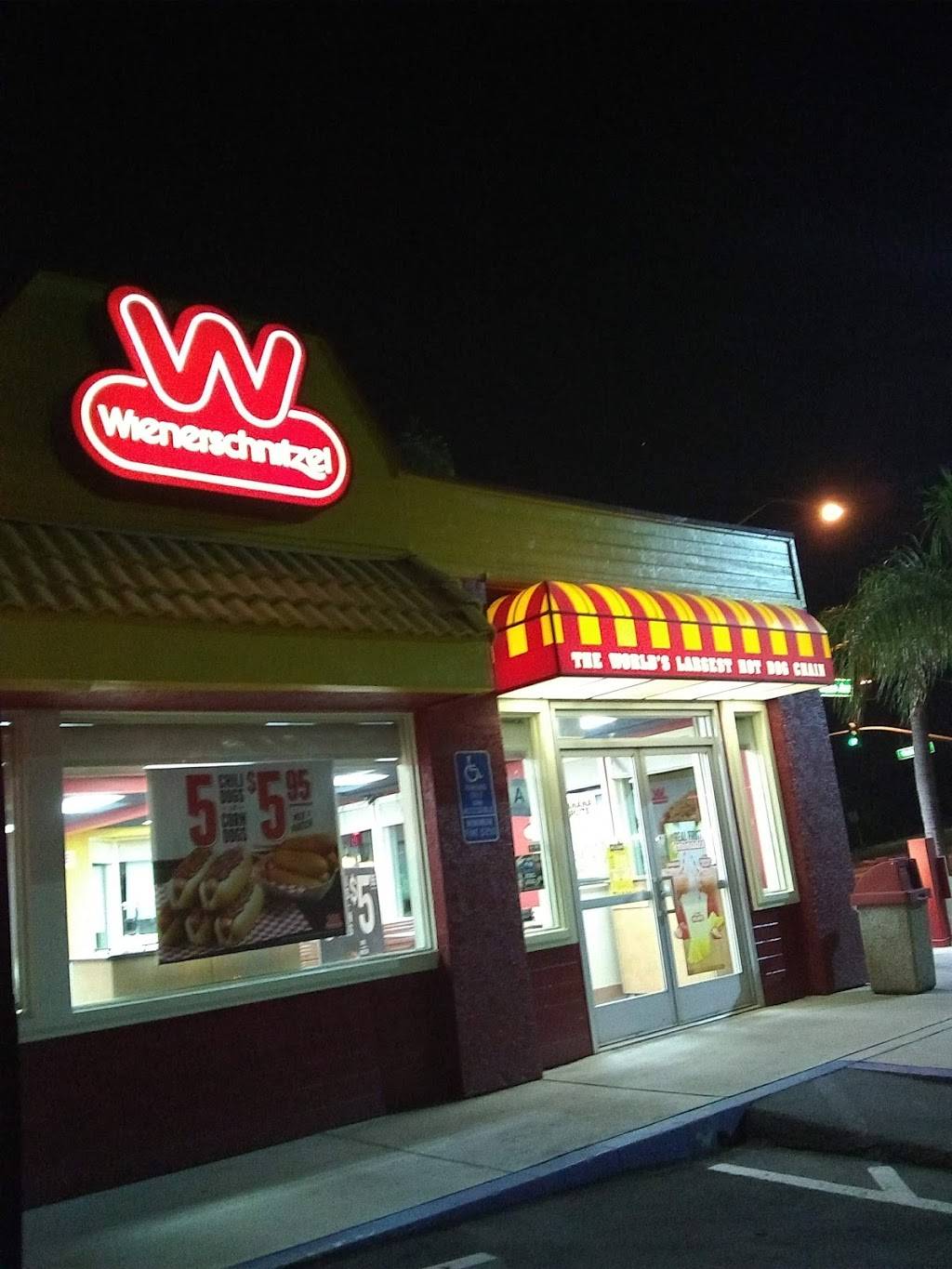 Wienerschnitzel | restaurant | 801 W Valley Blvd, Colton, CA 92324, USA | 9093703543 OR +1 909-370-3543
