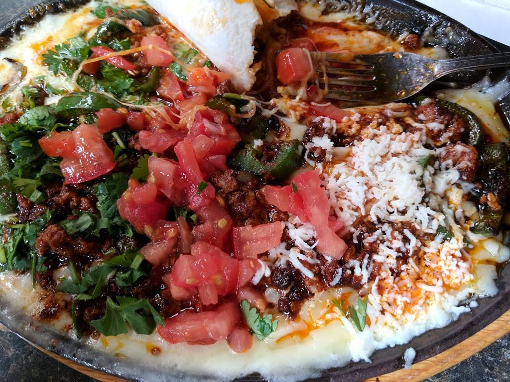 La Fiesta | restaurant | 1406 S Reynolds Rd, Maumee, OH 43537, USA | 4198979222 OR +1 419-897-9222