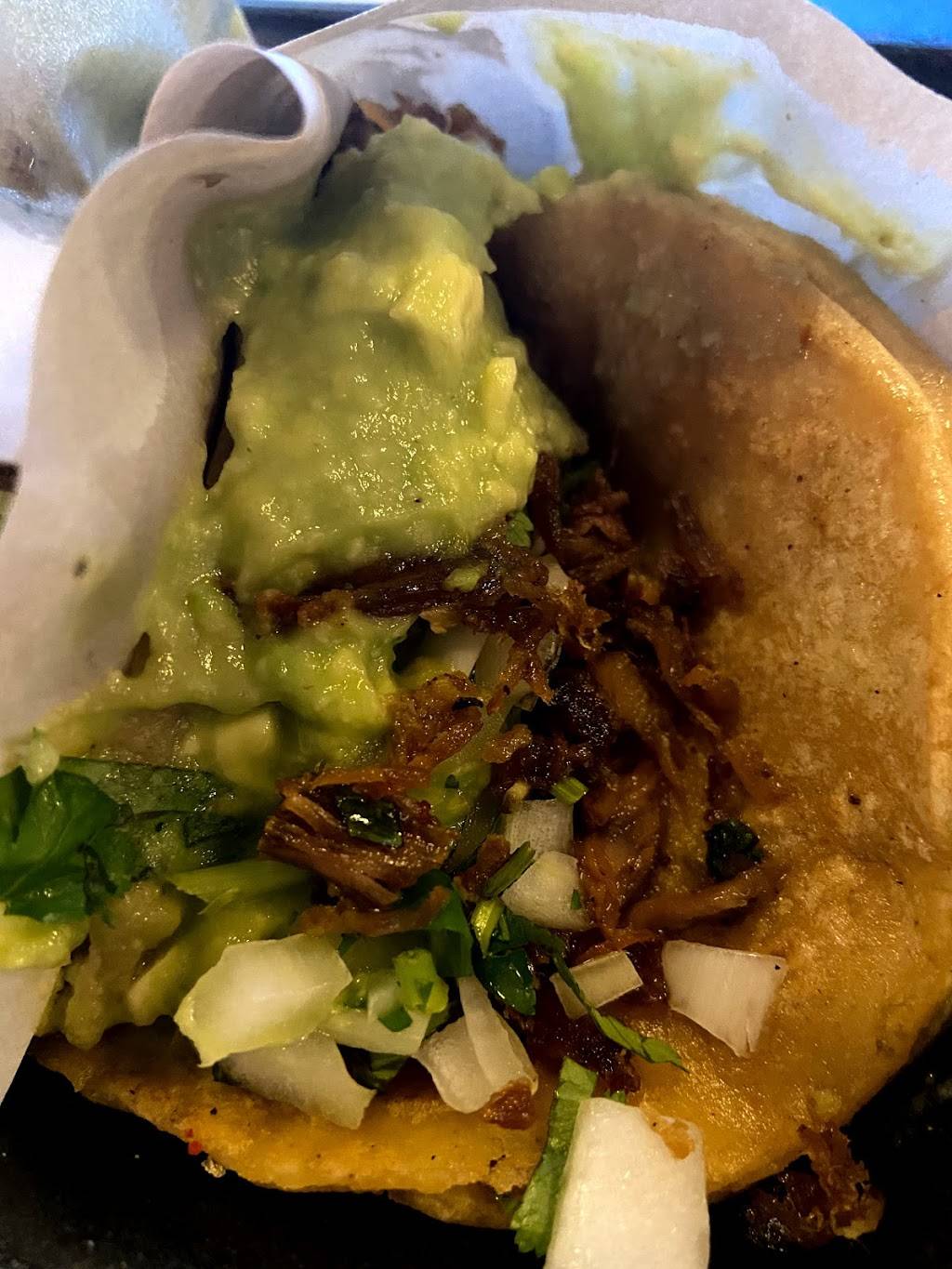 Tacos el Trompo A Mexican Tradition | restaurant | 3460 Highland Ave suite e, National City, CA 91950, USA | 6198564275 OR +1 619-856-4275