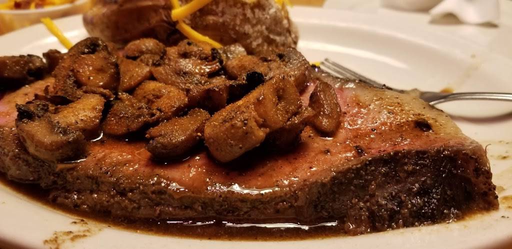 Texas Roadhouse | restaurant | 5250 Endicott Ave, Fort Worth, TX 76137, USA | 8178318811 OR +1 817-831-8811