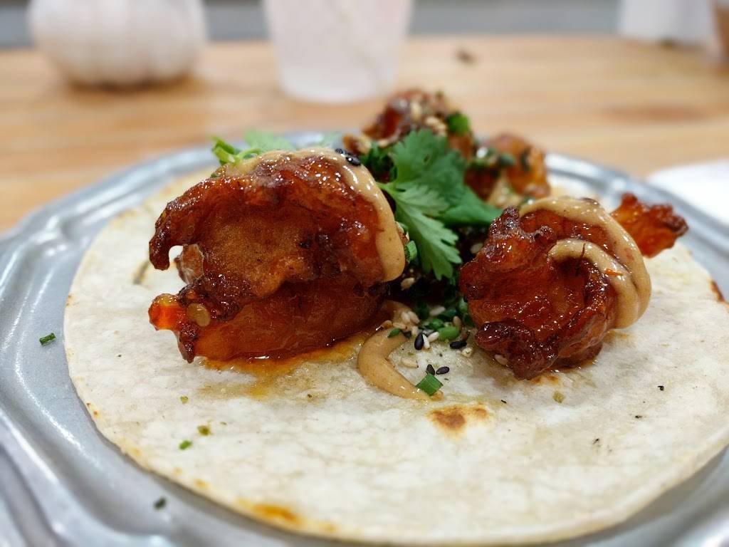 Tacos Tu Madre | restaurant | 203 N Larchmont Blvd, Los Angeles, CA 90004, USA | 3234991143 OR +1 323-499-1143