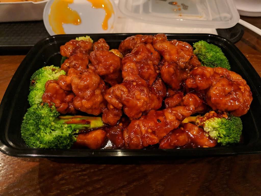 Panda Chef Wok and Sushi | restaurant | 1077 Wilson Ave #7, North York, ON M3K 1G7, Canada | 4165519966 OR +1 416-551-9966