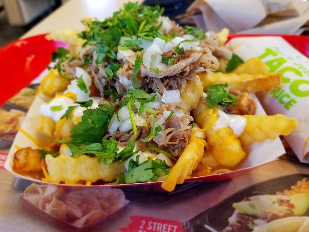 Del Taco | meal takeaway | 11070 Garden Grove Blvd, Garden Grove, CA 92843, USA | 7145397915 OR +1 714-539-7915