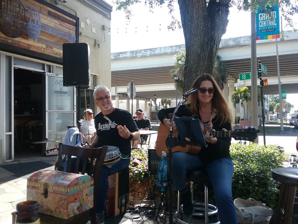 Hideaway Cafe | restaurant | 1756 Central Ave, St. Petersburg, FL 33712, USA | 7276447895 OR +1 727-644-7895