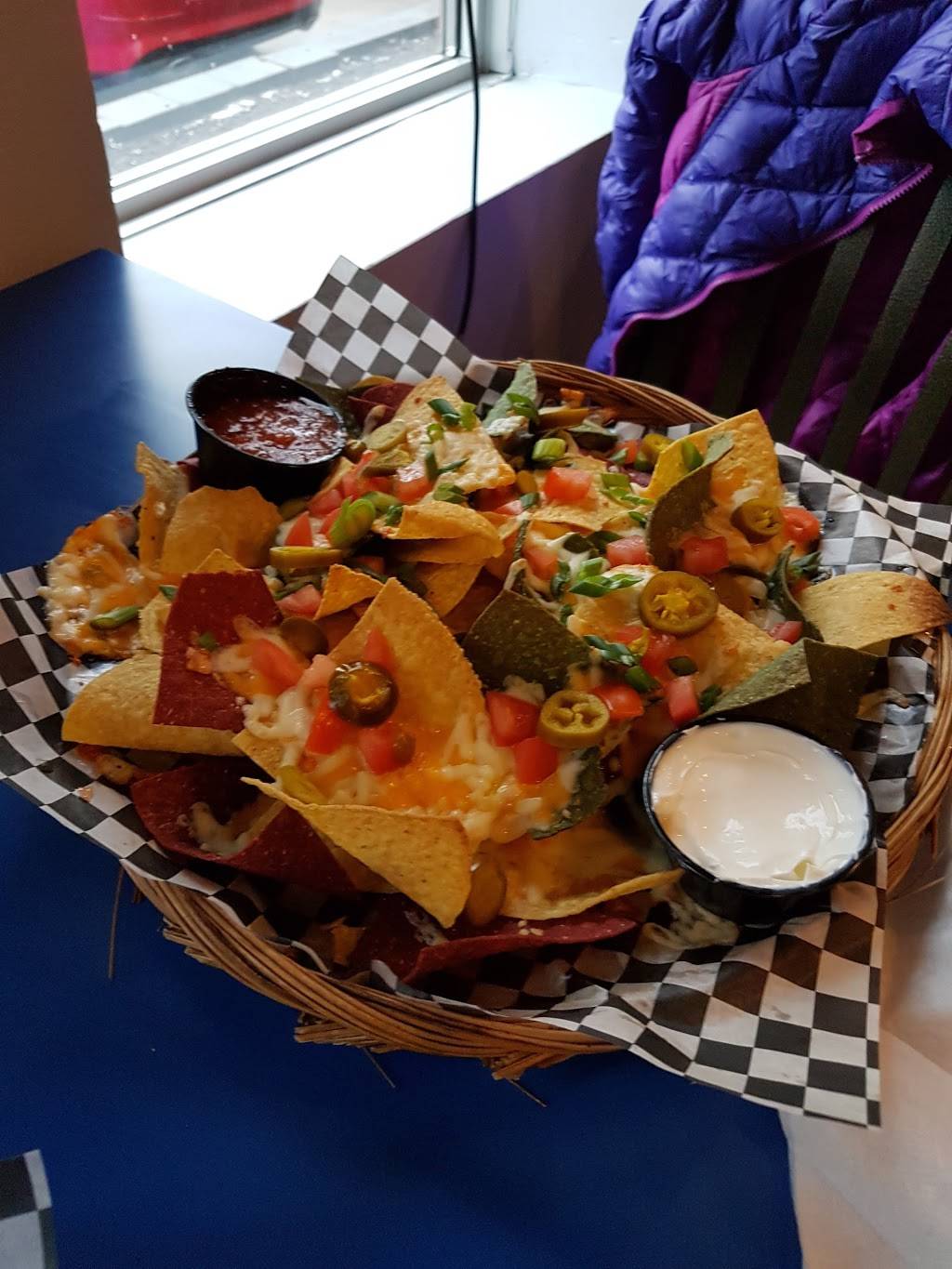 The Penalty Box | restaurant | 220 Bayview Dr, Barrie, ON L4N 2Z4, Canada | 7055032888 OR +1 705-503-2888