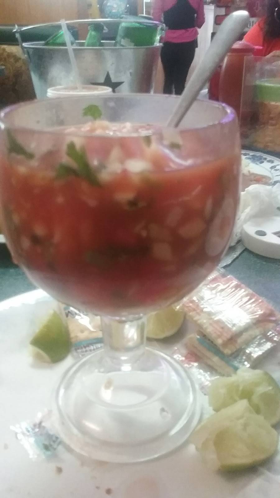 Pupuseria Don Carlos Village | restaurant | 2046 Pico Blvd, Los Angeles, CA 90006, USA | 2133821326 OR +1 213-382-1326