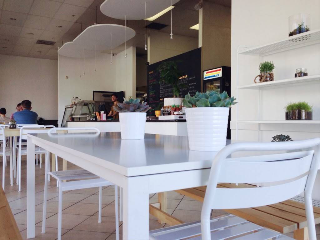 Mama Ks Kitchen | restaurant | 10450 Beach Blvd, Stanton, CA 90680, USA | 7149529848 OR +1 714-952-9848