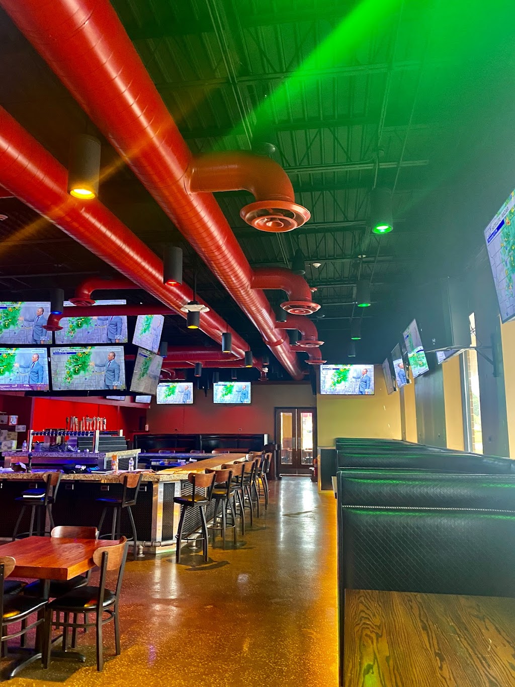 Jerk Fuzion Bar & Grill | restaurant | 930 Pappas Dr, DeKalb, IL 60115, USA | 8153755138 OR +1 815-375-5138