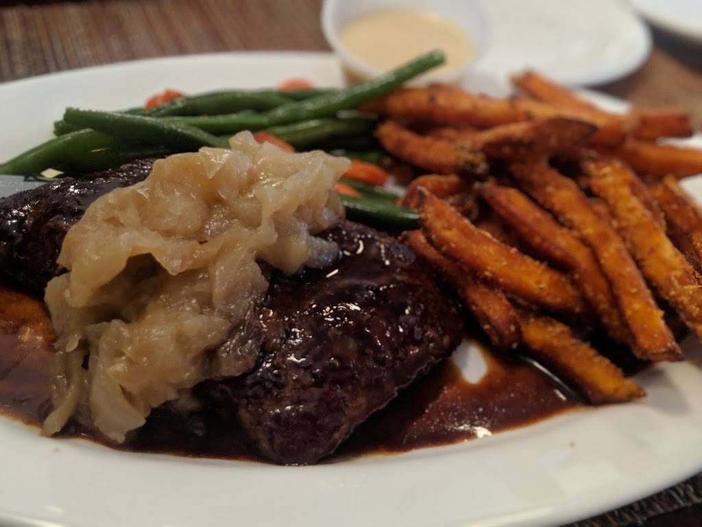 Pulaski Street Grille | restaurant | 424 Pulaski St, Riverhead, NY 11901, USA | 6317224220 OR +1 631-722-4220