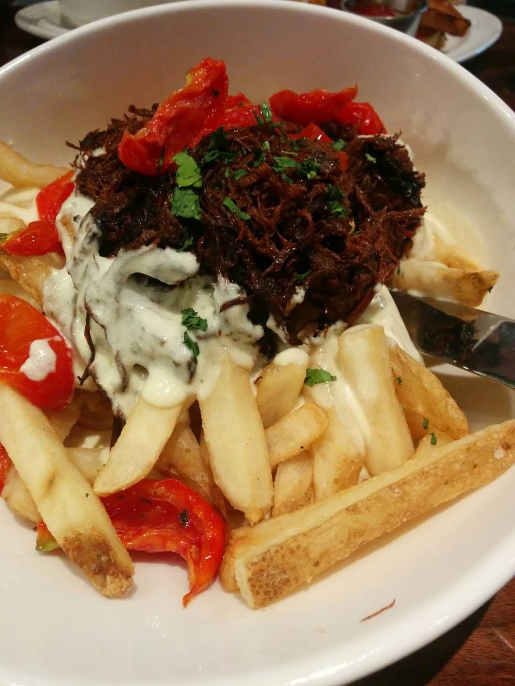 Market District Kitchen & Bar | restaurant | 2250 E Main St, Bexley, OH 43209, USA | 6145916638 OR +1 614-591-6638