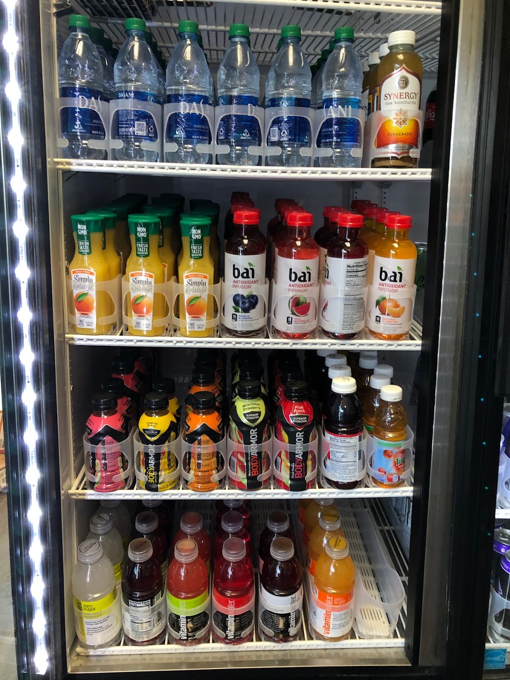 Cafe at Waterford | restaurant | 7650 W Courtney Campbell Causeway Suite 285, Tampa, FL 33607, USA | 8139479800 OR +1 813-947-9800