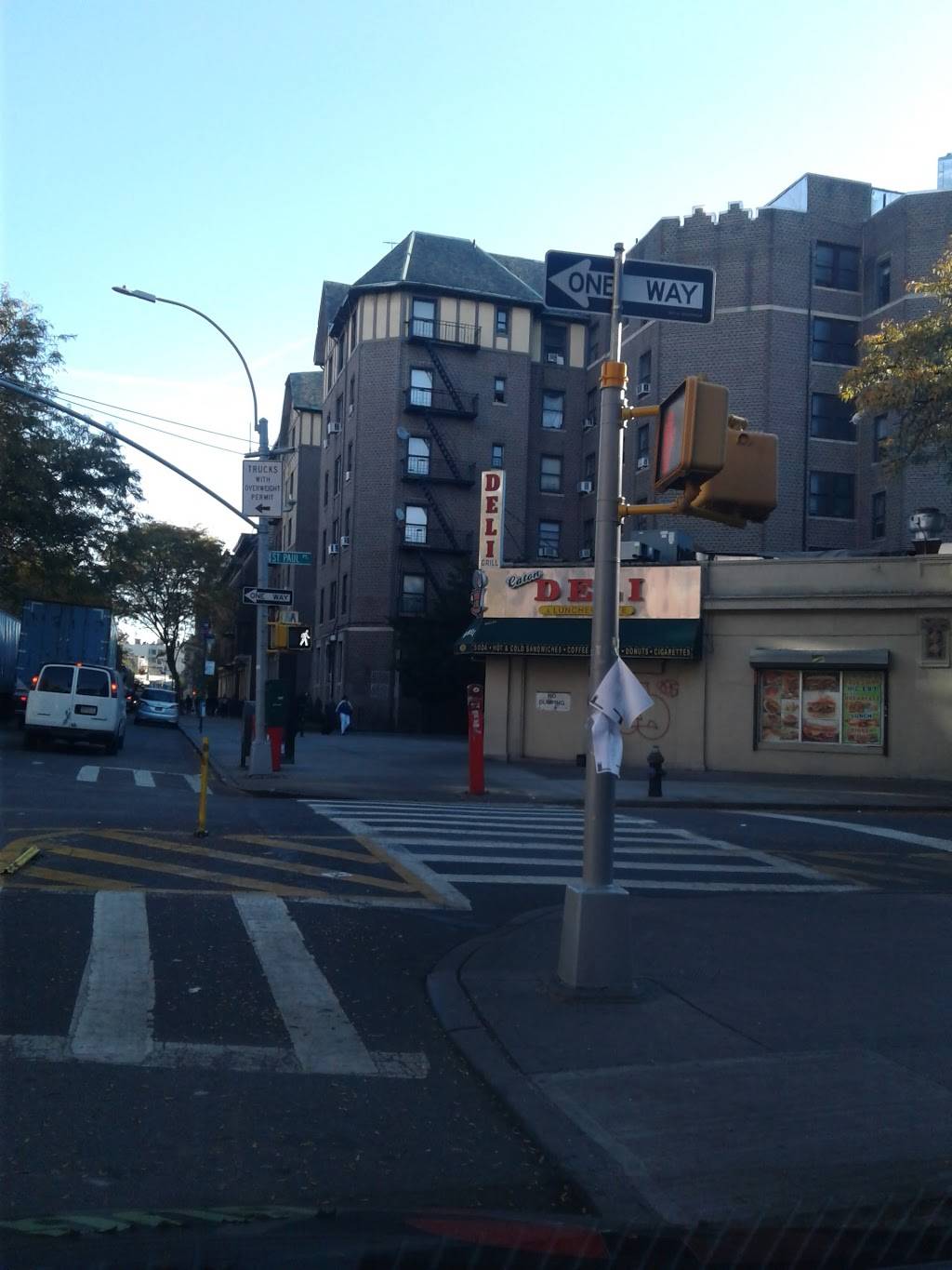 Caton Deli & Luncheonette | restaurant | 1818 Caton Ave, Brooklyn, NY 11226, USA | 3477157757 OR +1 347-715-7757