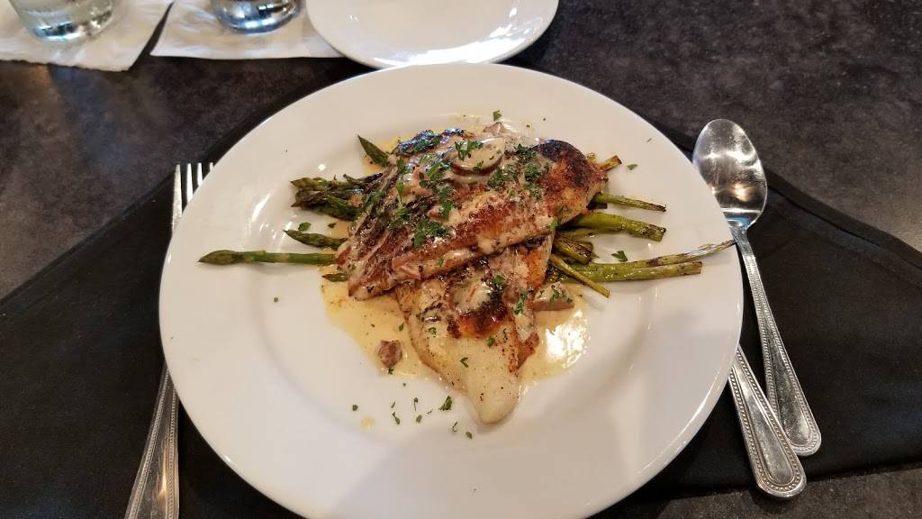 Patio 44 - Biloxi | restaurant | 124 Main St, Biloxi, MS 39530, USA | 2282072628 OR +1 228-207-2628