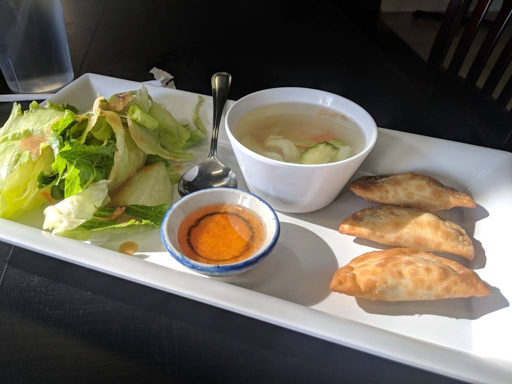 Thai 1 Kitchen | restaurant | 560 W 19th St, Costa Mesa, CA 92627, USA | 9497227437 OR +1 949-722-7437