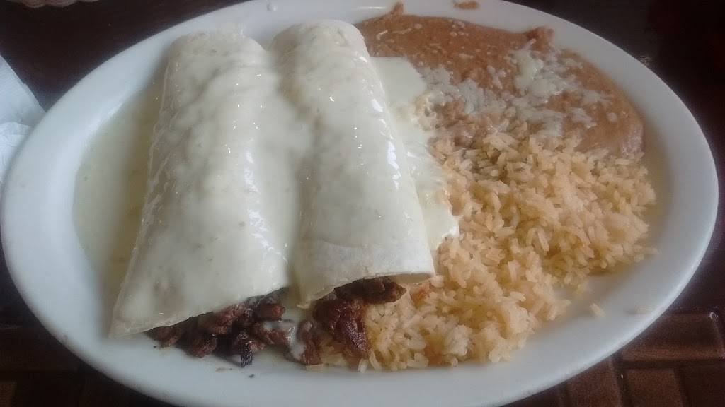 Pericos Mexican Grill | restaurant | 547 E Frontage Dr, Wiggins, MS 39577, USA | 6015285101 OR +1 601-528-5101