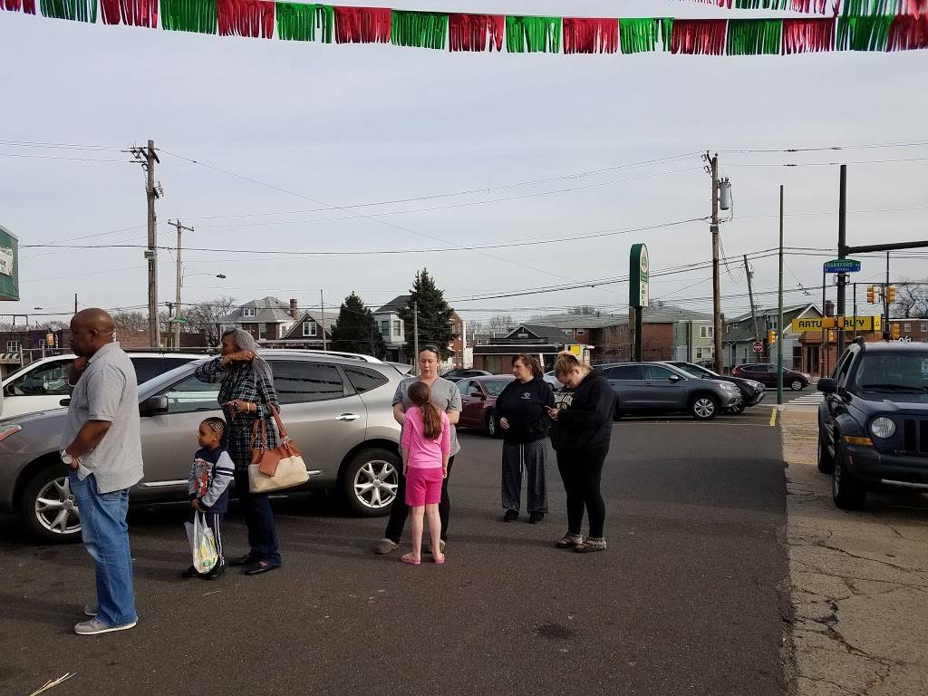 Ritas Italian Ice & Frozen Custard | restaurant | 6200 A Frankford Ave, Philadelphia, PA 19135, USA | 2155332242 OR +1 215-533-2242