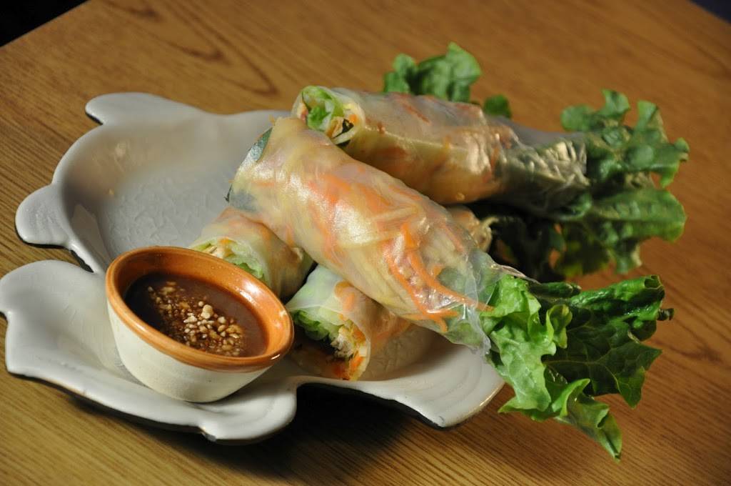 Mekong Village | restaurant | 12020 Aurora Ave N, Seattle, WA 98133, USA | 2062571560 OR +1 206-257-1560