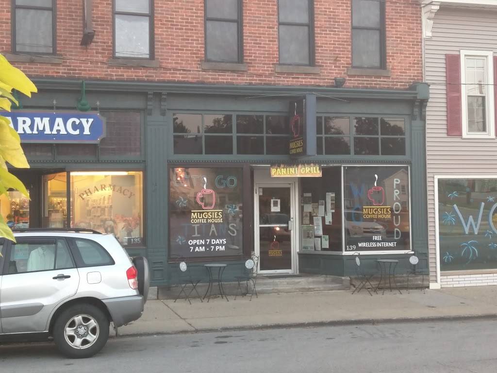Mugsies Coffee House LLC | restaurant | 139 S Market St, New Wilmington, PA 16142, USA | 7249463684 OR +1 724-946-3684