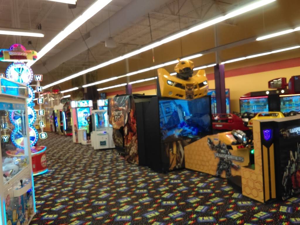 Tilt Studio Newport News | restaurant | 12300 Jefferson Ave #600, Newport News, VA 23602, USA | 7572801737 OR +1 757-280-1737