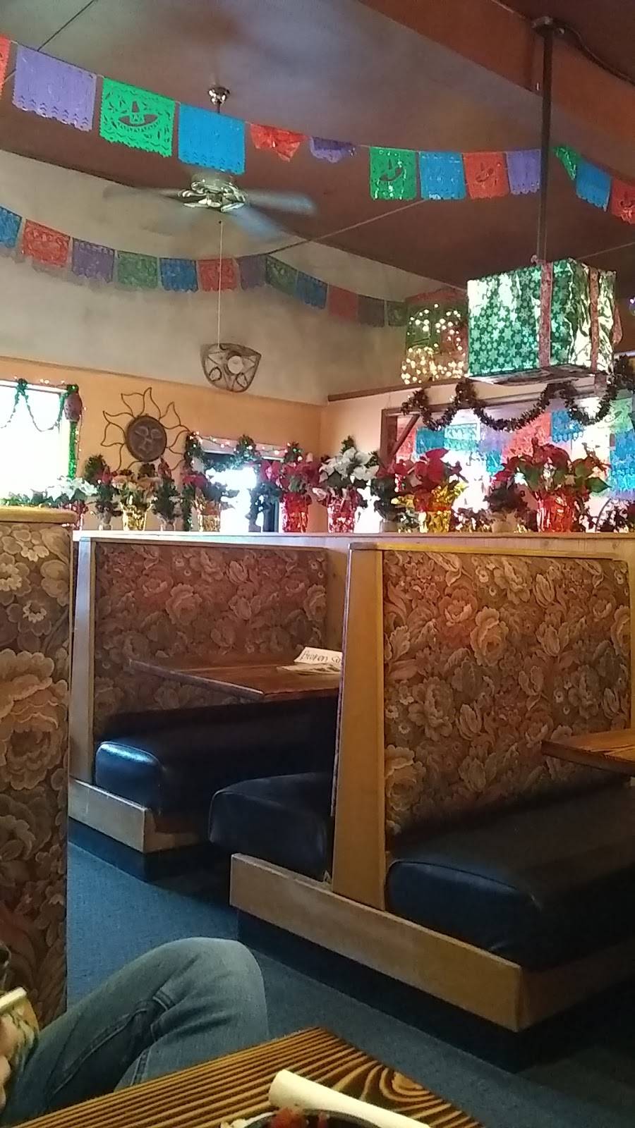 El Tapatio Restaurante | restaurant | 33 W 1st S, Preston, ID 83263, USA | 2088524040 OR +1 208-852-4040