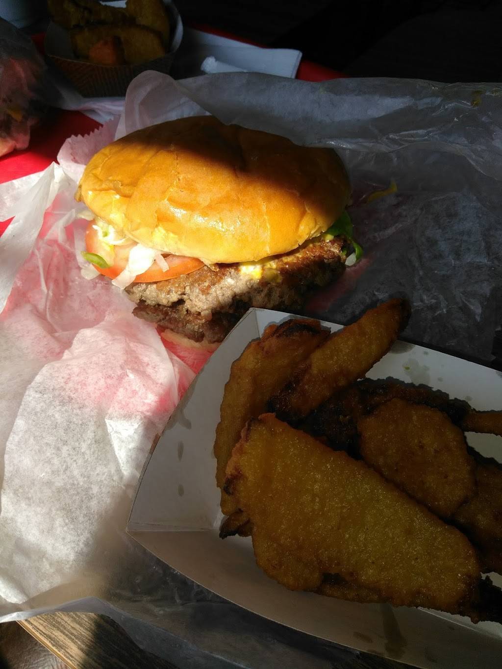 Benjamins the Burger Master | restaurant | 1000 N Main St, Dayton, OH 45405, USA | 9372238702 OR +1 937-223-8702