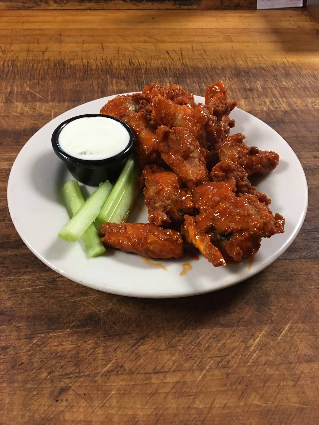 Angelos Pizzeria & Ice Cream | restaurant | 8162 Euclid Chardon Rd, Kirtland, OH 44094, USA | 4402564000 OR +1 440-256-4000