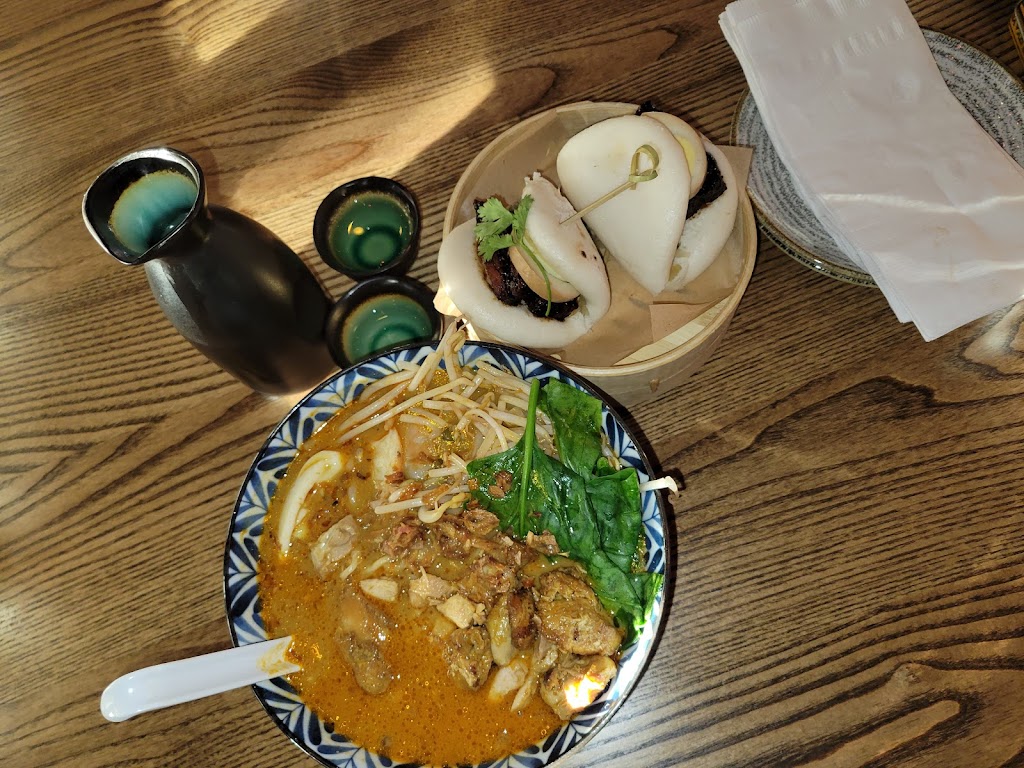 Hawkers Asian Street Food | restaurant | 2800 Main St, Dallas, TX 75226, USA | 2142718111 OR +1 214-271-8111