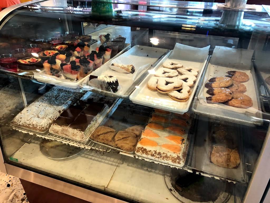 The Moriches Bay Diner & Restaurant | restaurant | 62 Montauk Hwy, Moriches, NY 11955, USA | 6318786827 OR +1 631-878-6827