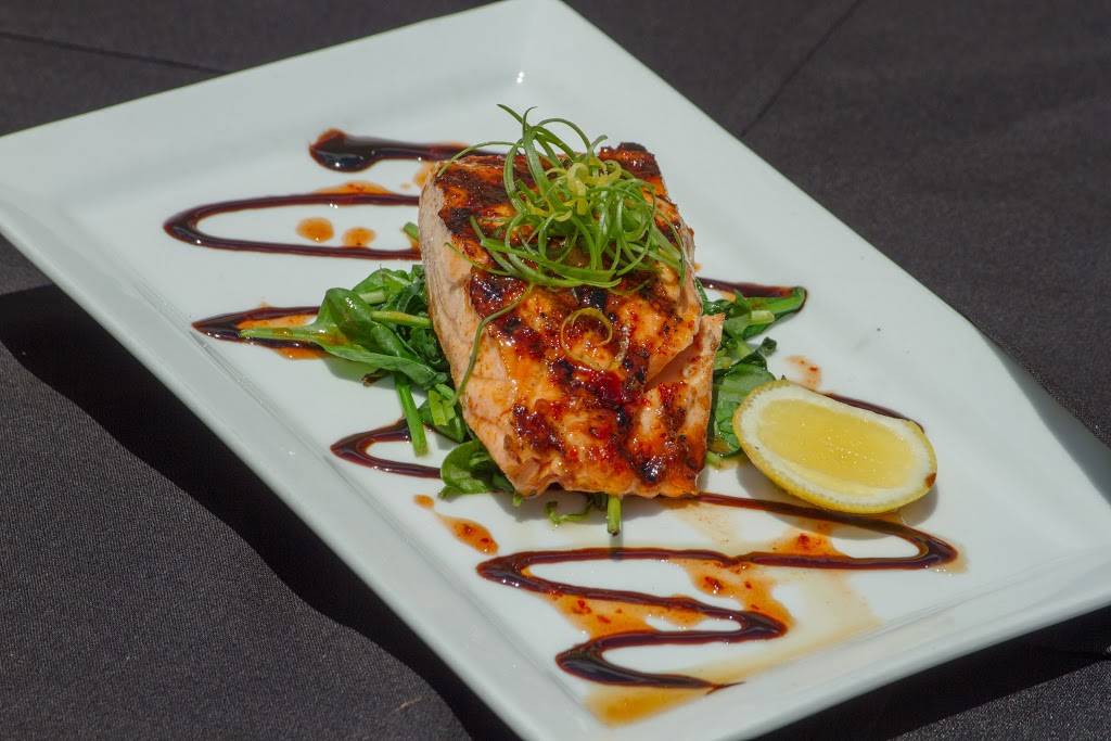 Twenty/20 Taphouse | restaurant | 4520 Everhard Rd NW, Canton, OH 44718, USA | 3308264120 OR +1 330-826-4120