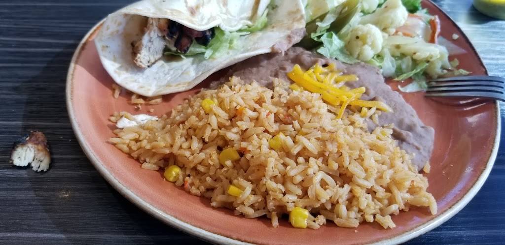 Cadillac Mexican Kitchen & Tequila Bar | restaurant | 3950 S Terminal Rd, Houston, TX 77032, USA | 2817676193 OR +1 281-767-6193