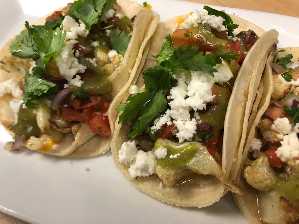 Padrinos Mexican Cantina | meal takeaway | 201 E Pratt St, Baltimore, MD 21202, USA | 4104838968 OR +1 410-483-8968