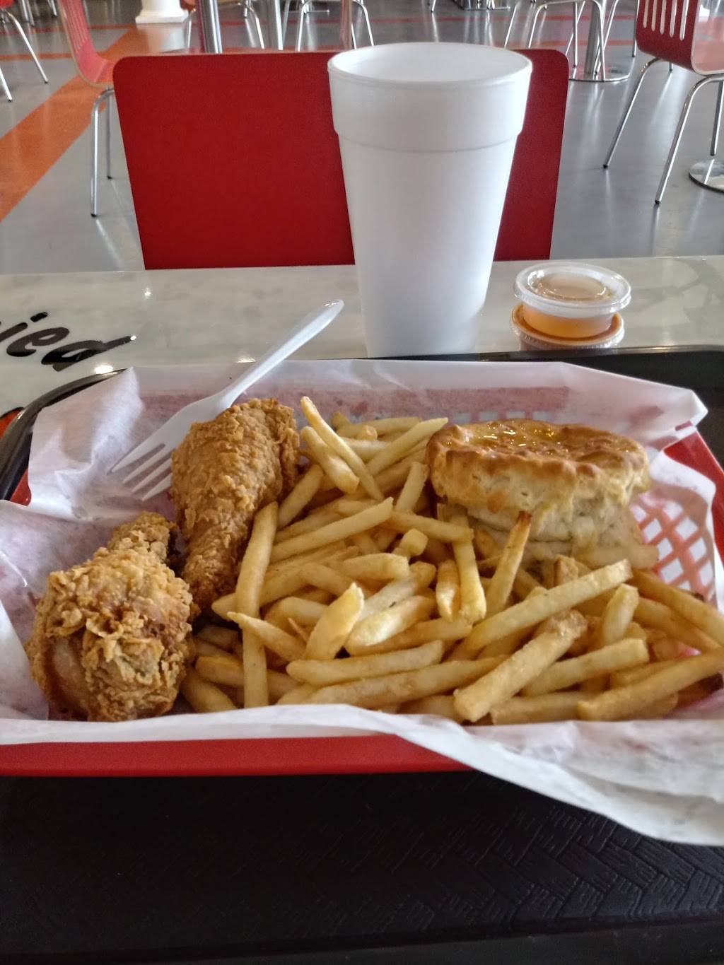 The Fried Rooster | restaurant | 3128 The Plaza, Charlotte, NC 28205, USA | 9802198033 OR +1 980-219-8033