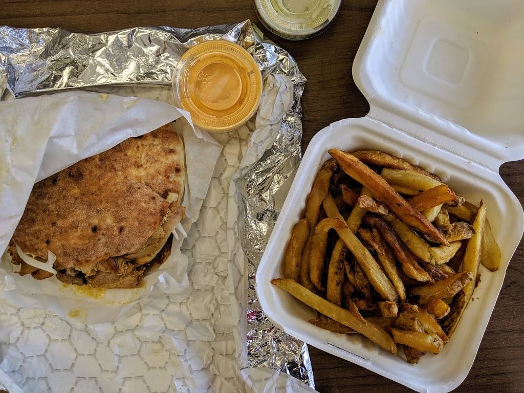 Yesh Hummus and Grill | restaurant | 607 Reisterstown Rd, Pikesville, MD 21208, USA | 4104849374 OR +1 410-484-9374