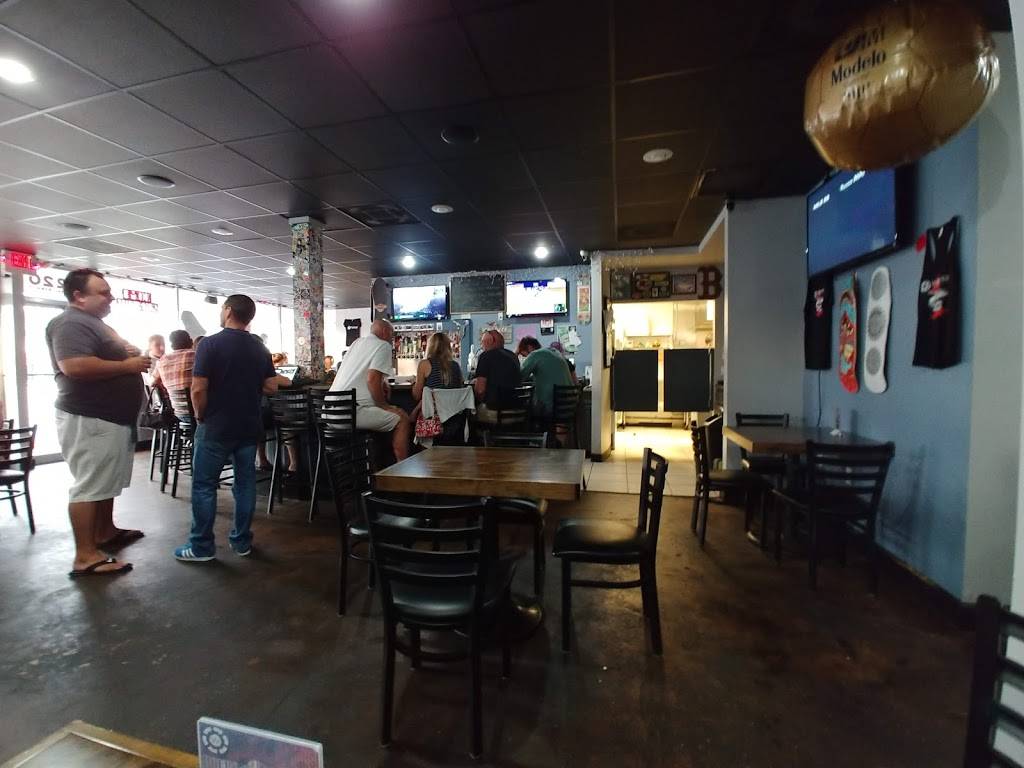 The Wheelhouse | restaurant | 7220 Central Ave, St. Petersburg, FL 33707, USA | 7276230589 OR +1 727-623-0589