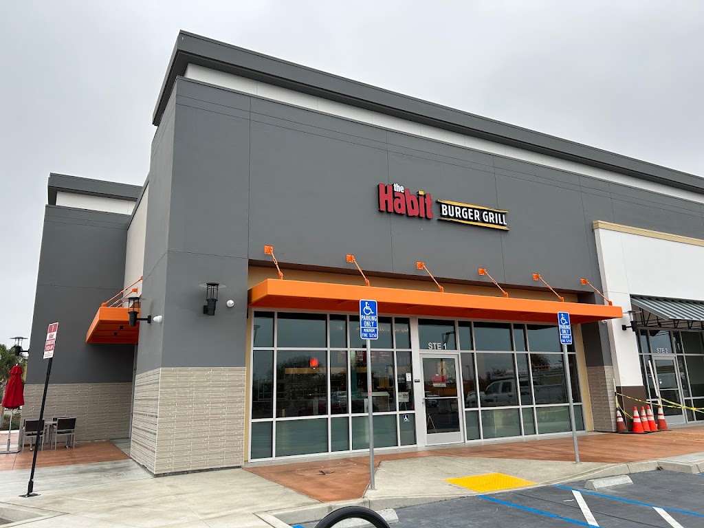 The Habit Burger Grill | restaurant | 999 Main St Suite 1, Watsonville, CA 95076, USA | 8312760190 OR +1 831-276-0190