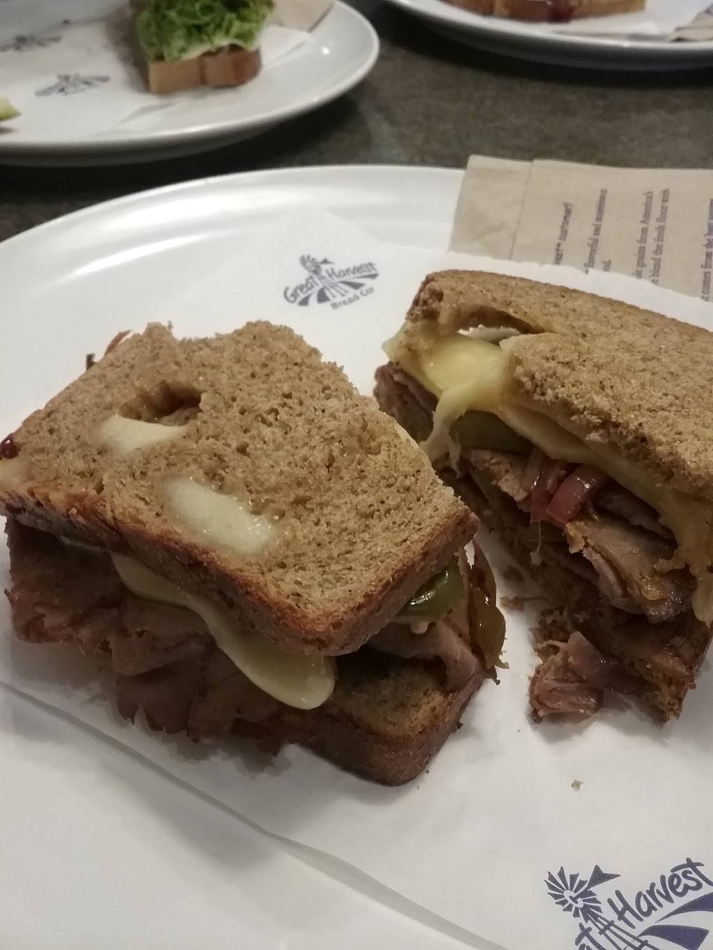 Great Harvest Bread Co.Bakery/Cafe | cafe | 204 S Main St, Crown Point, IN 46307, USA | 2197501008 OR +1 219-750-1008