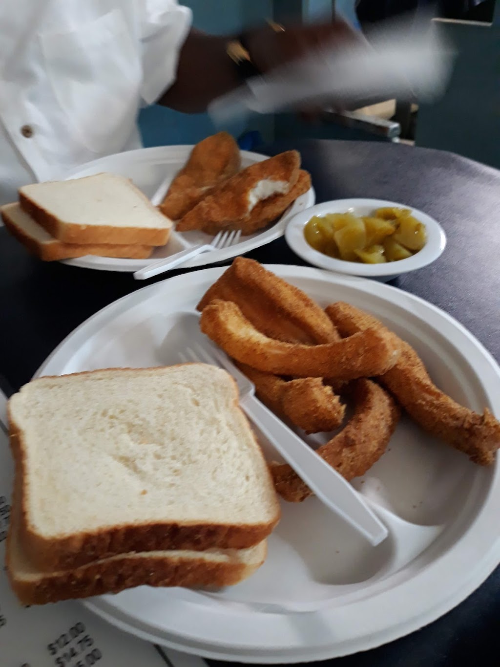 Lassis Inn | restaurant | 518 E 27th St, Little Rock, AR 72206, USA | 5013728714 OR +1 501-372-8714