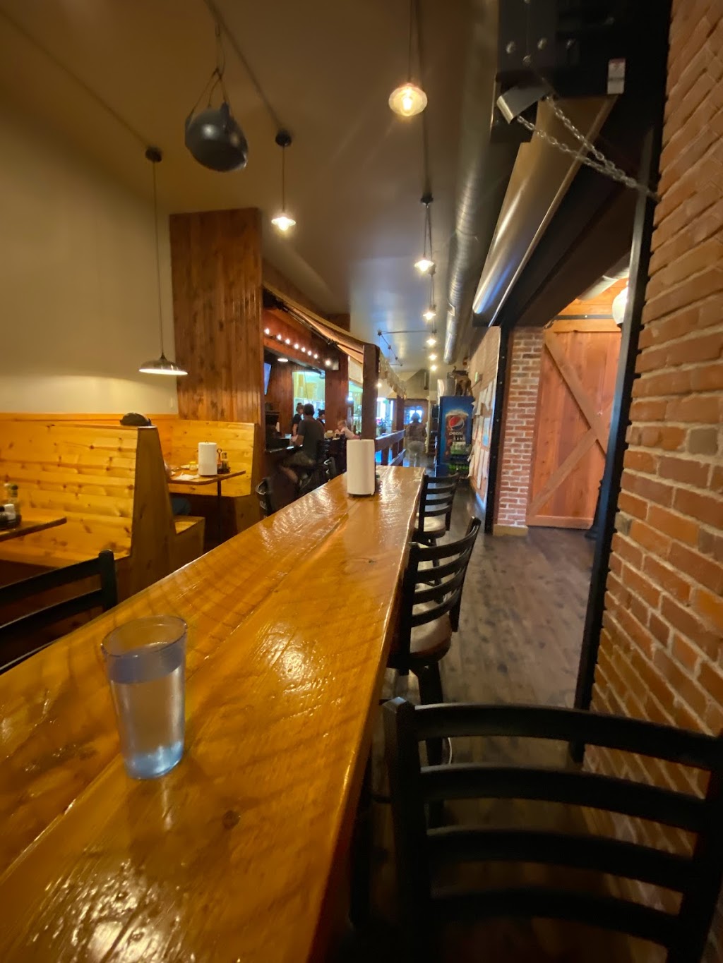 Pizza Place | restaurant | 214 S Main, Lusk, WY 82225, USA | 3073343000 OR +1 307-334-3000