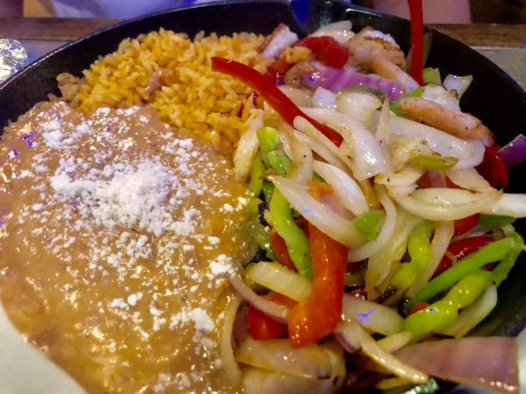 Blue Coyote Grill | restaurant | 445 N Palm Canyon Dr, Palm Springs, CA 92262, USA | 7603271196 OR +1 760-327-1196