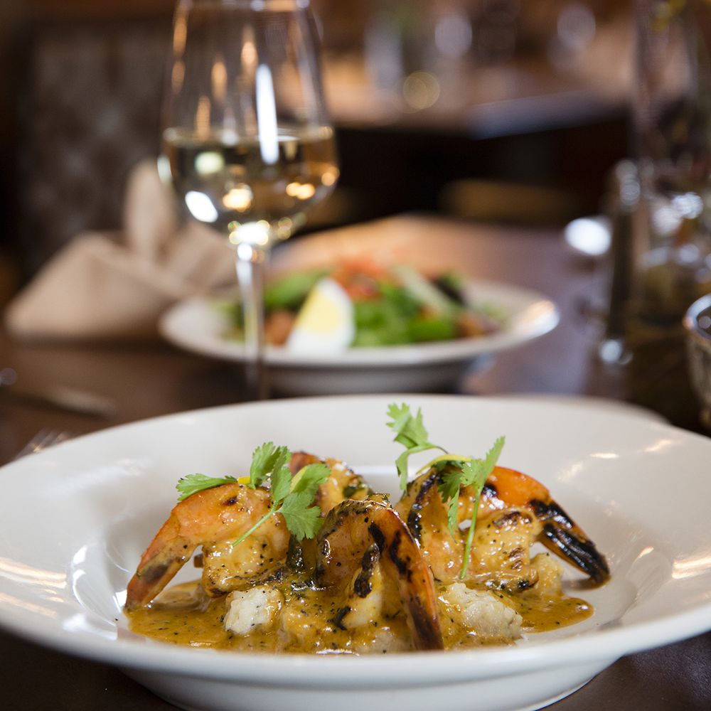 Louies Steakhouse | restaurant | 4280 Harlows Blvd, Greenville, MS 38701, USA | 6623359797 OR +1 662-335-9797