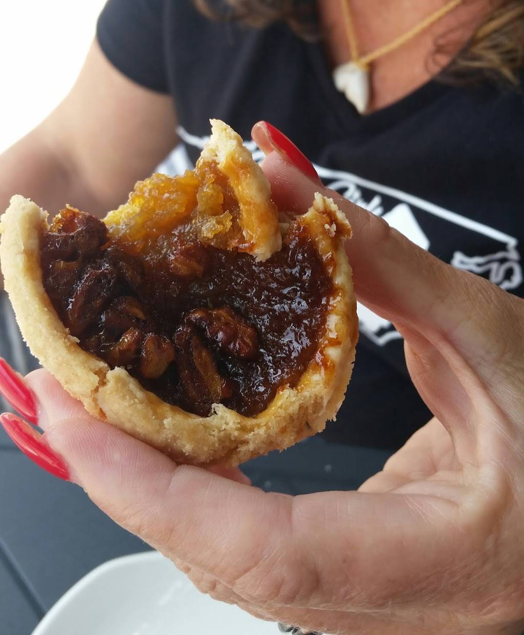 Basils Market And Deli | meal takeaway | 276 Ridout St, Port Hope, ON L1A 1P7, Canada | 9058854002 OR +1 905-885-4002