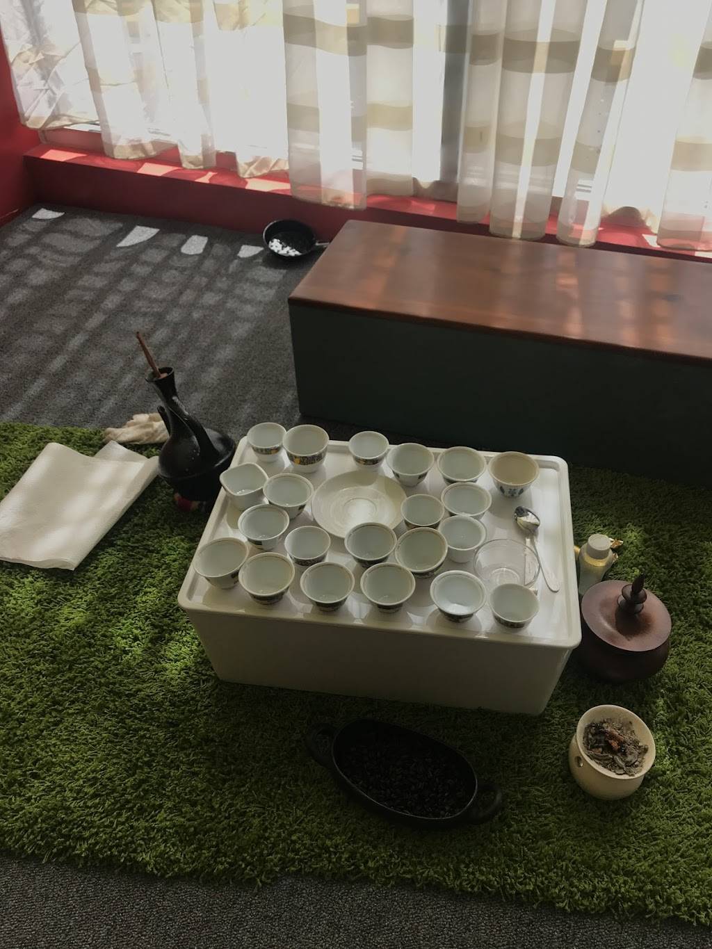 Elfign Ethiopian Restaurant | restaurant | 5703A Center Ln, Baileys Crossroads, VA 22041, USA | 5712579522 OR +1 571-257-9522