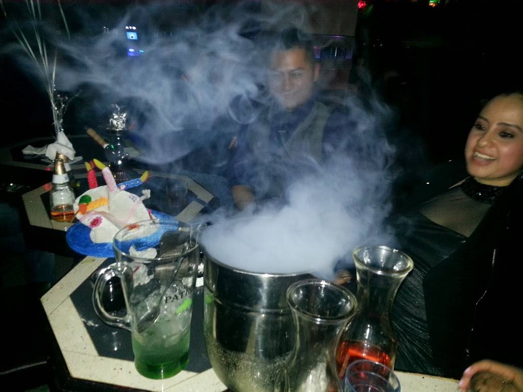 Blue Tequila Bar & Grill | restaurant | 157 Hempstead Ave, West Hempstead, NY 11552, USA | 5162796127 OR +1 516-279-6127