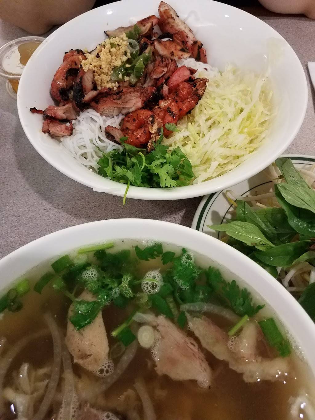 K C Noodle | restaurant | 3403 S Mooney Blvd, Visalia, CA 93277, USA | 5596229735 OR +1 559-622-9735