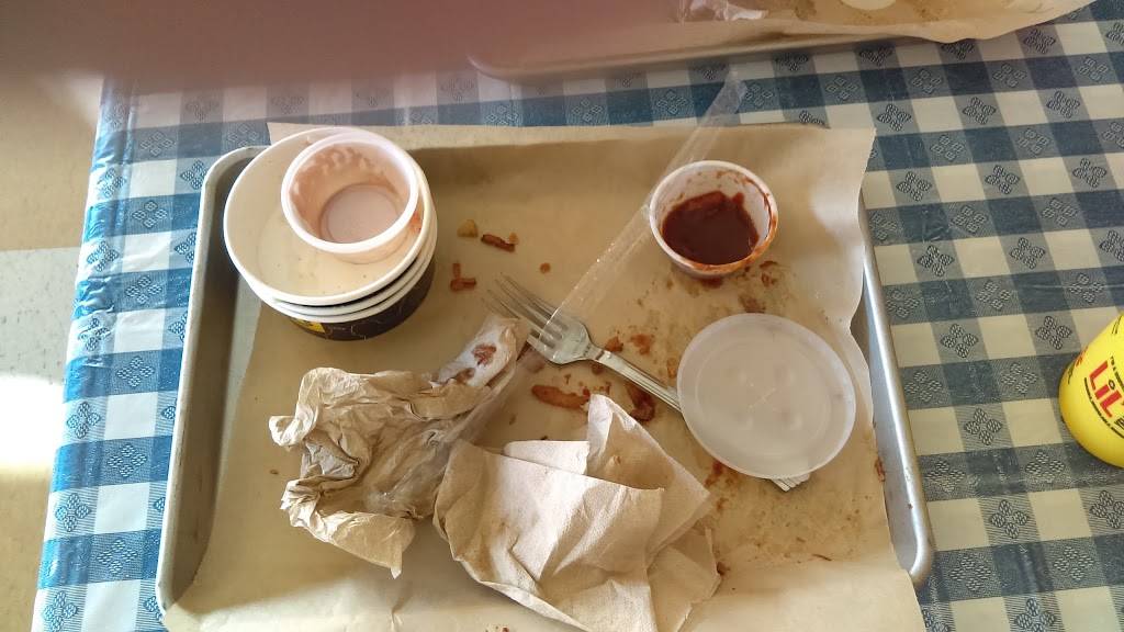 Dickeys Barbecue Pit | restaurant | 1413 W Buckingham Rd, Garland, TX 75042, USA | 9725303137 OR +1 972-530-3137