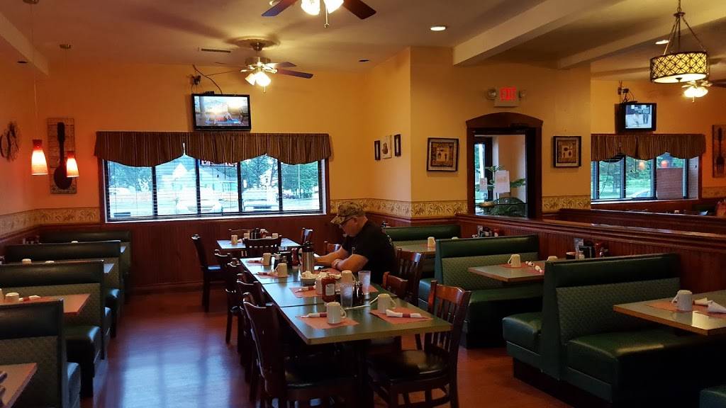 Angelinas Restaurant | restaurant | 555 Hazard Ave, Enfield, CT 06082, USA | 8607630399 OR +1 860-763-0399