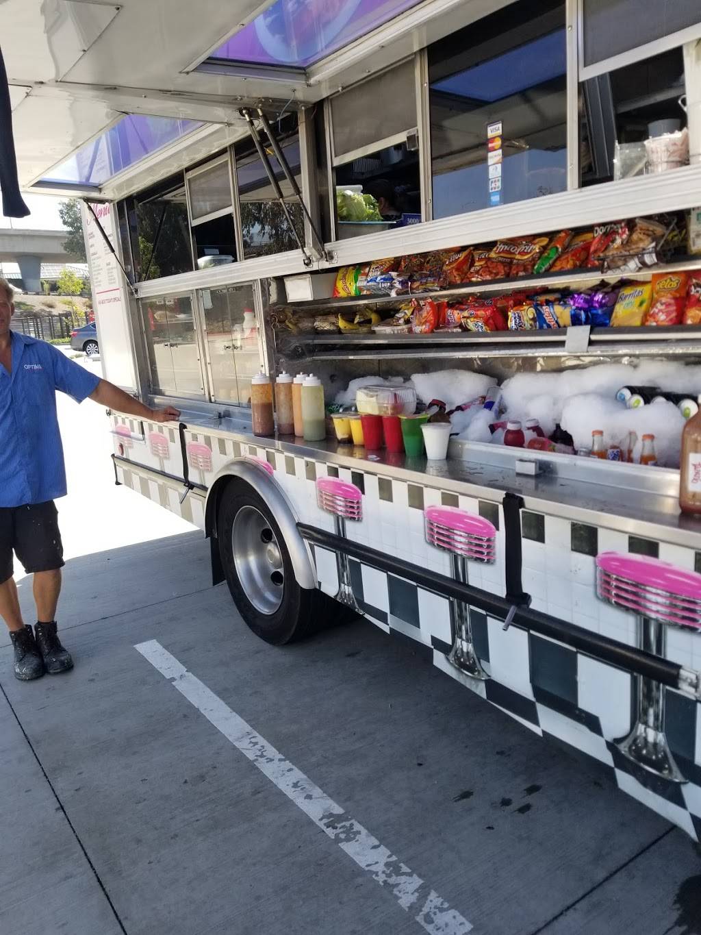 Diamond Food service | restaurant | Costa Mesa, CA 92626, USA | 7148396332 OR +1 714-839-6332