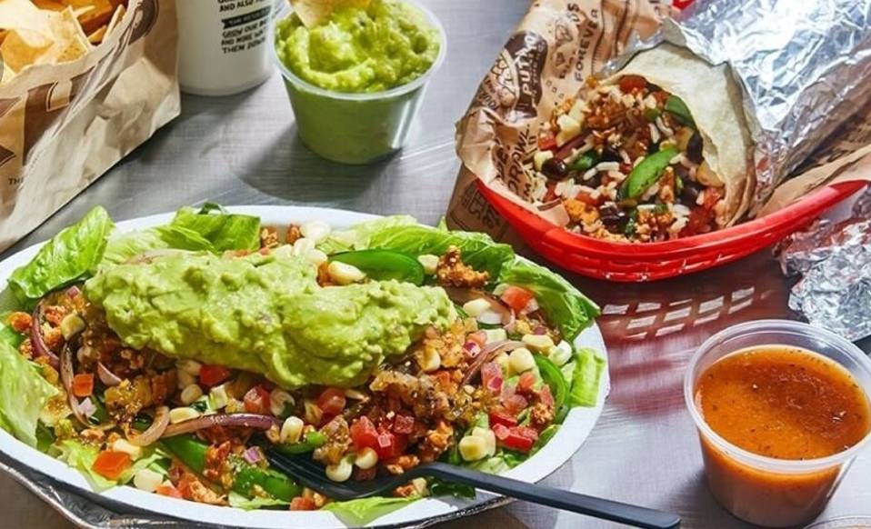 Chipotle Mexican Grill | restaurant | 780 4th St N, St. Petersburg, FL 33701, USA | 7278956050 OR +1 727-895-6050