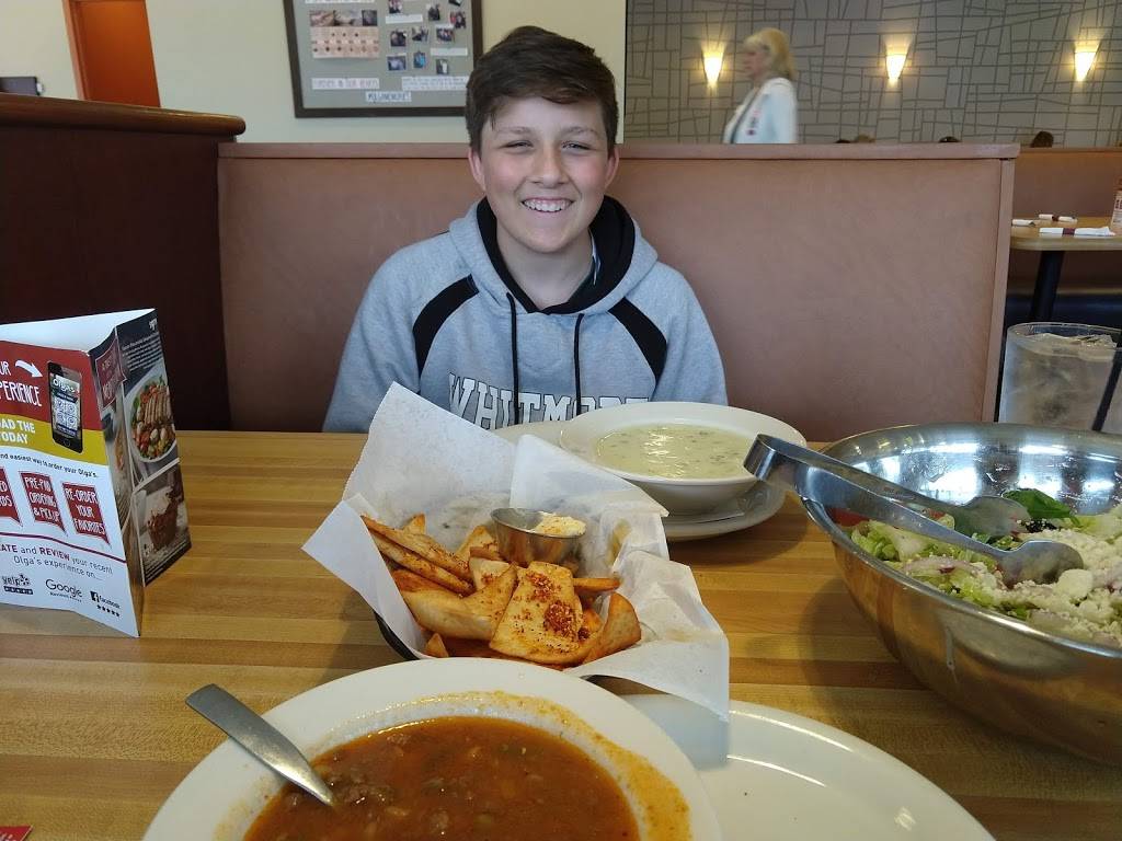 Olgas Kitchen | restaurant | 8485 W Grand River Ave, Brighton, MI 48116, USA | 8102253284 OR +1 810-225-3284